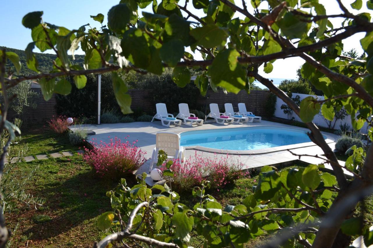 Holiday Home On Dugi Otok - Otok Brbinj Экстерьер фото