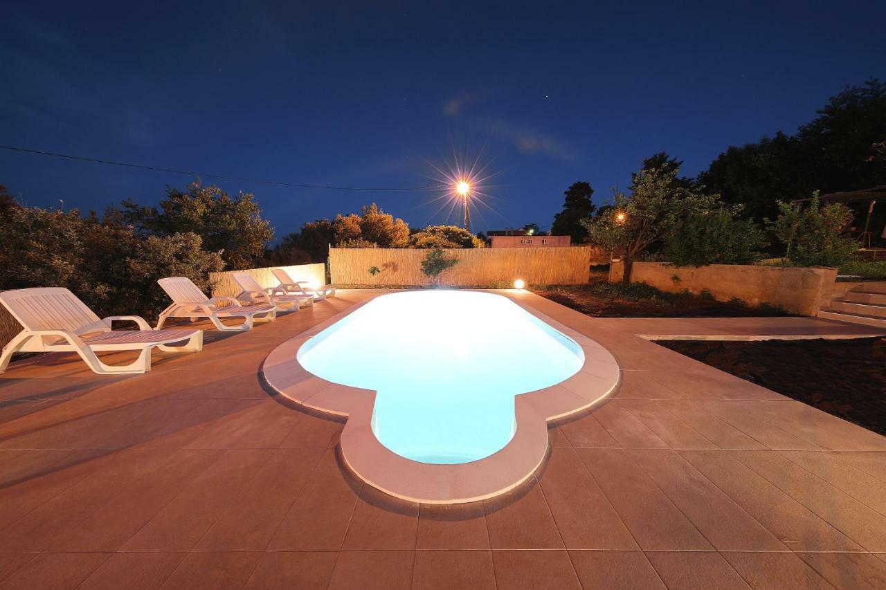 Holiday Home On Dugi Otok - Otok Brbinj Экстерьер фото
